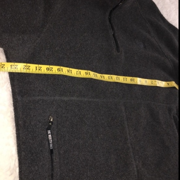 The North Face Mens Pullover Jacket Polartec Fleece Dark Gray Beige Medium - Picture 11 of 12